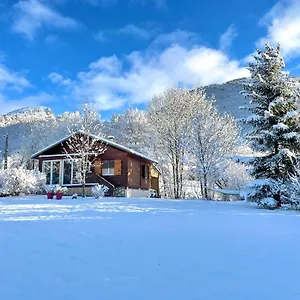 Entier Avec Vue Imprenable Sur Le Village Et La Montagne Lus-la-Croix-Haute
