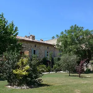 Au Chateau Des Estubiers Les Granges-Gontardes